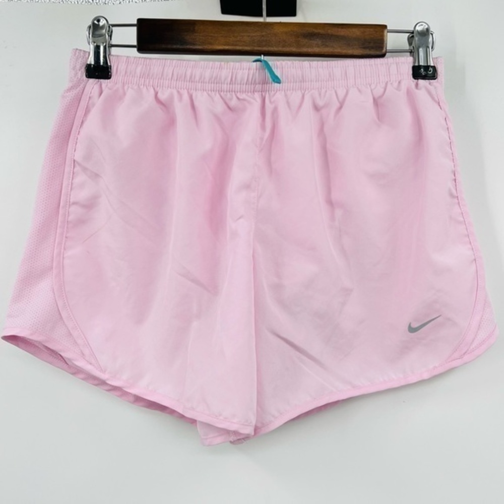 Nike‎ Tempo Girls Pink Shorts XL